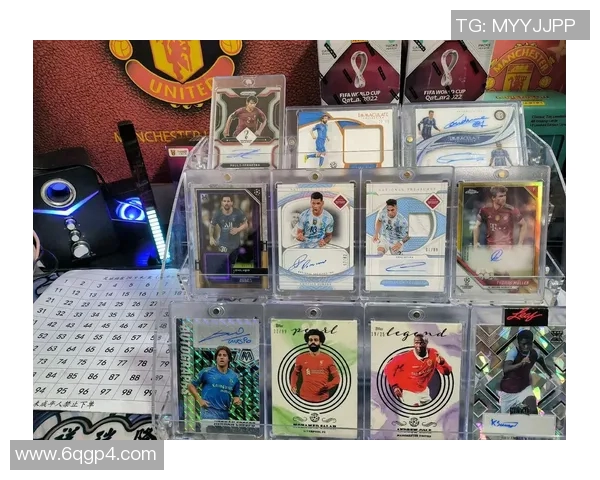 发光球星卡引领足球收藏新风潮点亮球迷激情梦想 发光球星卡引领足球收藏新风潮点亮球迷激情梦想